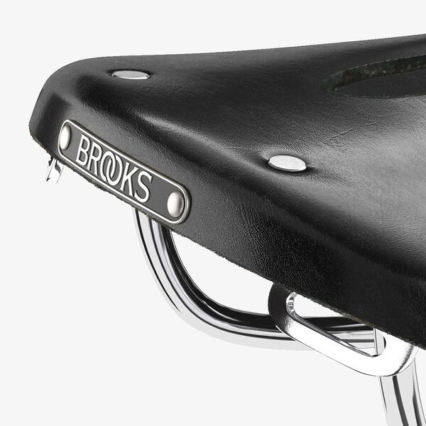 Dviračio balnas Brooks B17 Carved Short Black juodas