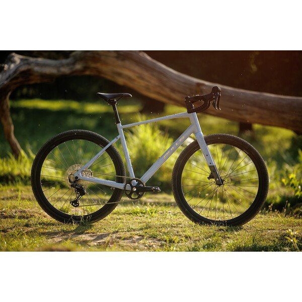 Dviratis 28&quot  Bulls Grinder 3 12g melsvas 